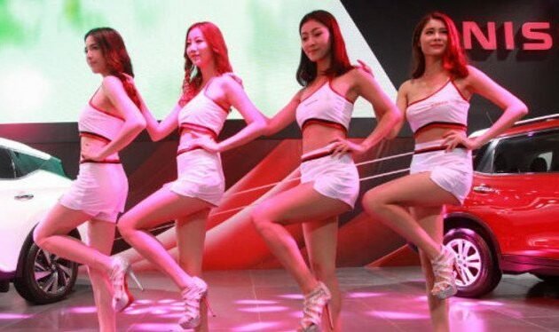 6 Tugas SPG (Sales Promotion Girls) Serta Tanggung Jawabnya