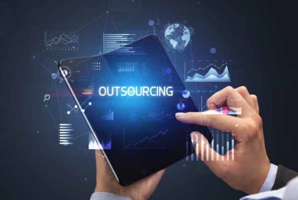 Kelebihan Kerja Outsourcing