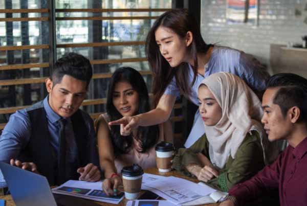 Mendapatkan Pelatihan Kerja