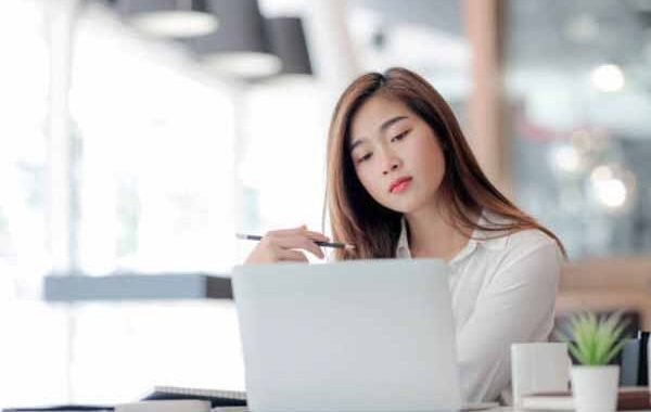 4 Pekerjaan untuk Wanita Yang Pendiam dan Pemalu