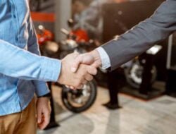Tips Negosiasi Harga yang Sukses dalam Jual Beli Motor Bekas